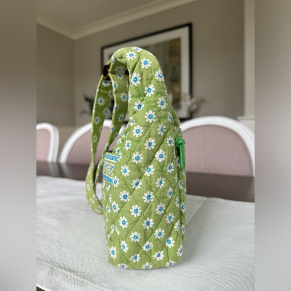 Vera Bradley Quilted Green Apple Floral Paisley Shoulder Bag Green White Blue - Picture 5 of 11